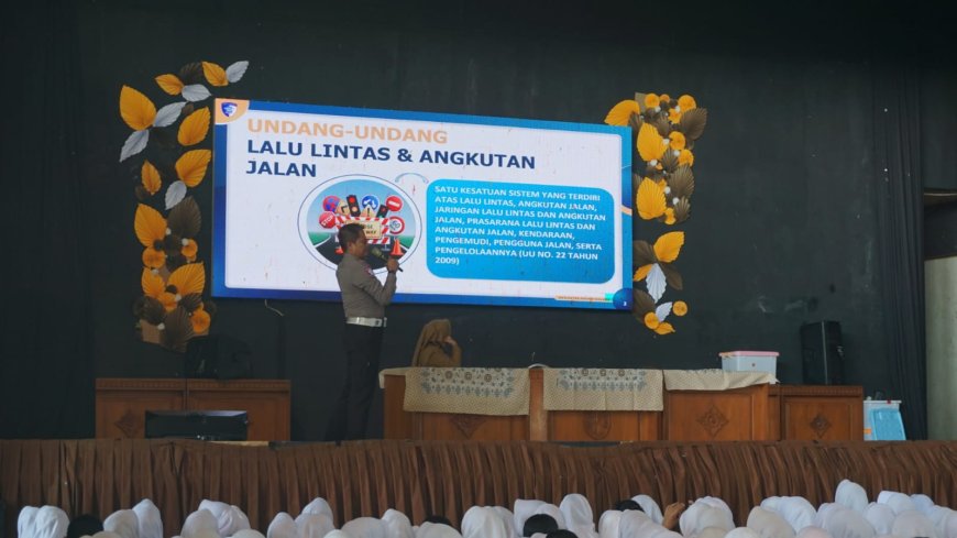 Polres Malang Tanamkan Disiplin Berlalu Lintas kepada 1.250 Pelajar